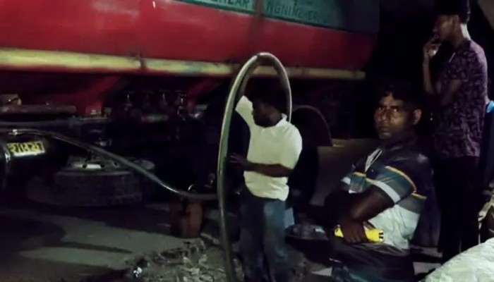 মেহেরপুরে ৪৫০০ লিটার ডিজেল জব্দ